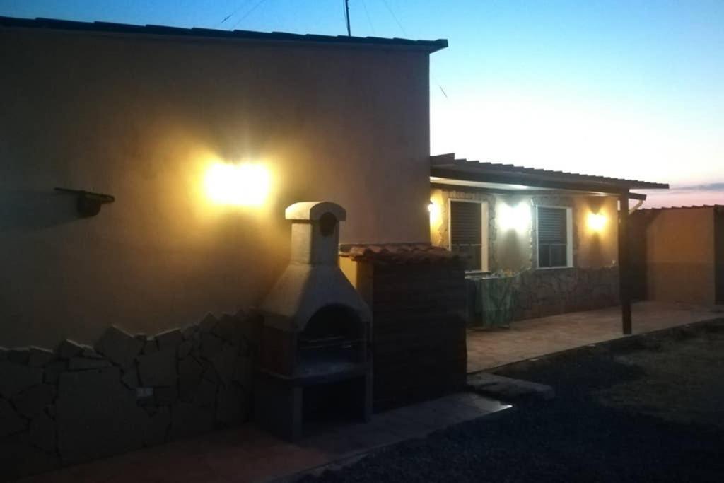 Villa Emma Con Panorama Etna A 10 Minuti Dal Mare Lentini Exterior foto